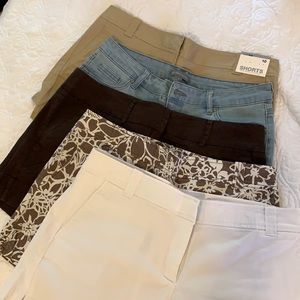 Lot of 5 pairs of shorts.